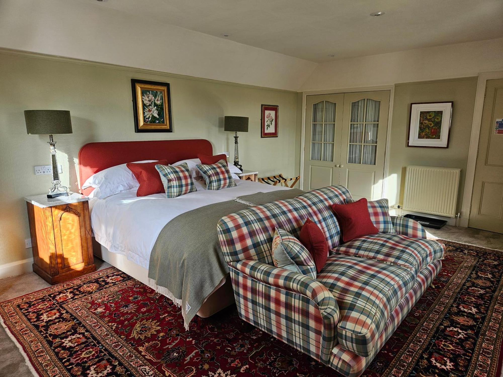 Craggan Bed & Breakfast Ballater Exterior photo