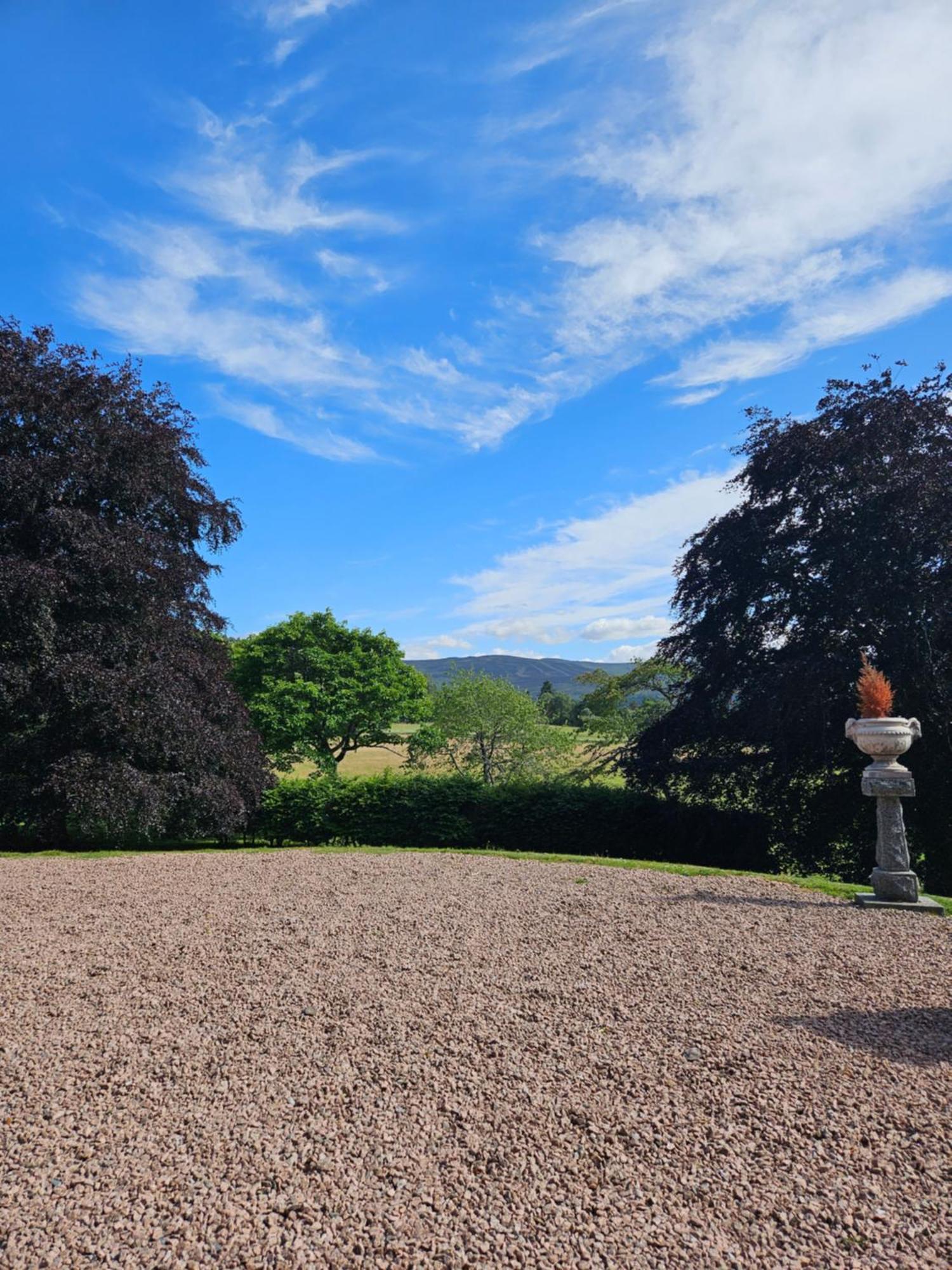 Craggan Bed & Breakfast Ballater Exterior photo
